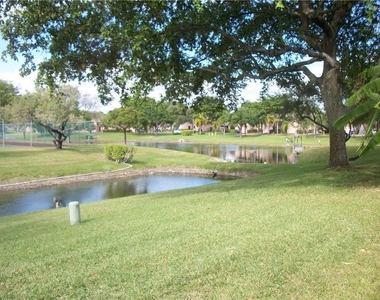 4953 E Lakes Drive - Photo Thumbnail 19
