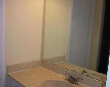 4953 E Lakes Drive - Photo Thumbnail 12