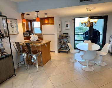 336 Golfview Road - Photo Thumbnail 5