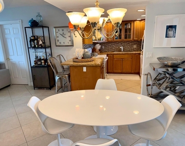 336 Golfview Road - Photo Thumbnail 6