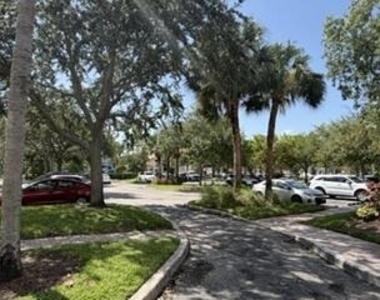 2807 Veronia Drive - Photo Thumbnail 57