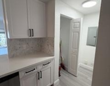 2807 Veronia Drive - Photo Thumbnail 74
