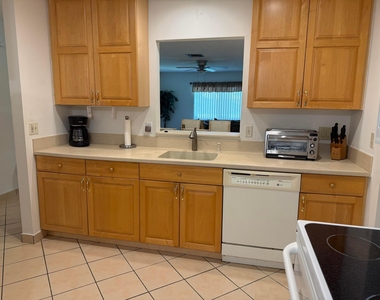 14648 Bonaire Boulevard - Photo Thumbnail 8