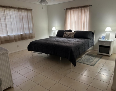 14648 Bonaire Boulevard - Photo Thumbnail 1