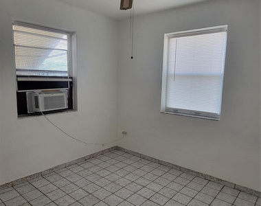 1822 Johnson Street - Photo Thumbnail 8