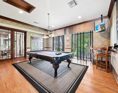 2807 Veronia Drive - Photo Thumbnail 28