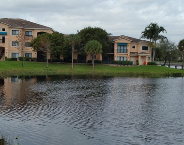 2807 Veronia Drive - Photo Thumbnail 6
