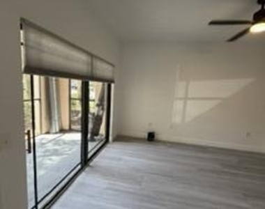 2807 Veronia Drive - Photo Thumbnail 36