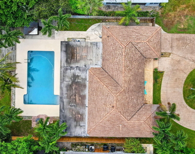 111 Vassar Drive - Photo Thumbnail 70