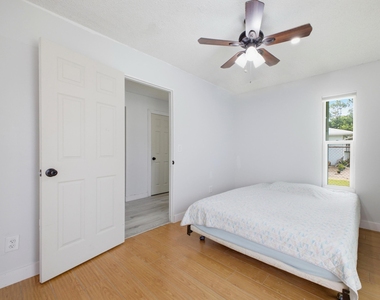 441 Sw Curry Street - Photo Thumbnail 18