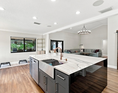 13972 Ishnala Circle - Photo Thumbnail 13
