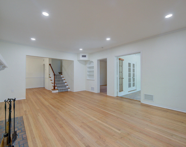 1601 Se 2nd Street - Photo Thumbnail 6