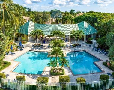6181 Island Walk - Photo Thumbnail 35