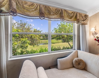 6181 Island Walk - Photo Thumbnail 13