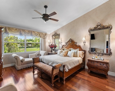 6181 Island Walk - Photo Thumbnail 12
