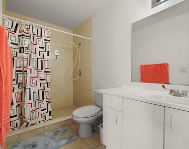 2210 S 34th Street - Photo Thumbnail 6