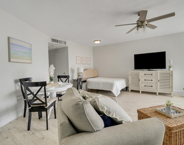 2800 N Flagler Drive - Photo Thumbnail 20