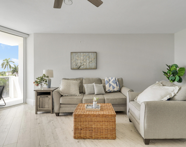 2800 N Flagler Drive - Photo Thumbnail 17