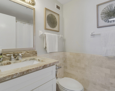 2800 N Flagler Drive - Photo Thumbnail 23