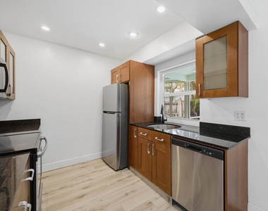 1680 Ne 34th Lane - Photo Thumbnail 7