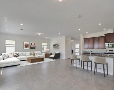 1000 Sterling Pine Place - Photo Thumbnail 4