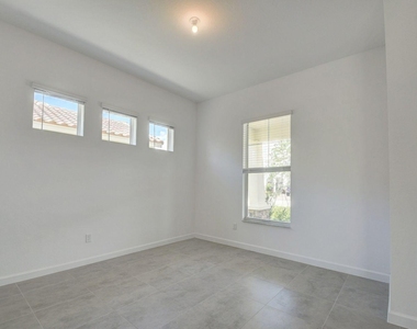 1000 Sterling Pine Place - Photo Thumbnail 1