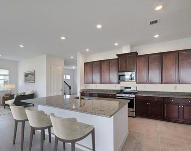 1000 Sterling Pine Place - Photo Thumbnail 5