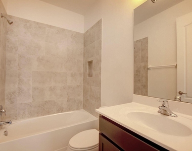 1000 Sterling Pine Place - Photo Thumbnail 6