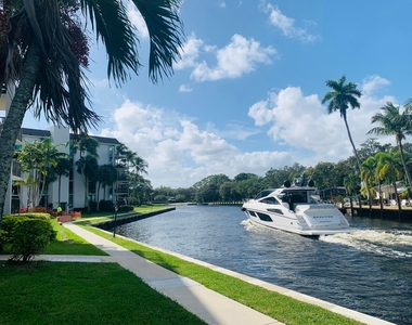 1000 River Reach Drive - Photo Thumbnail 47