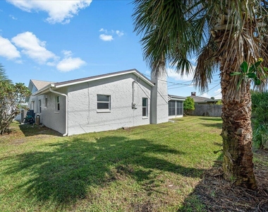 115 Elm Avenue - Photo Thumbnail 13