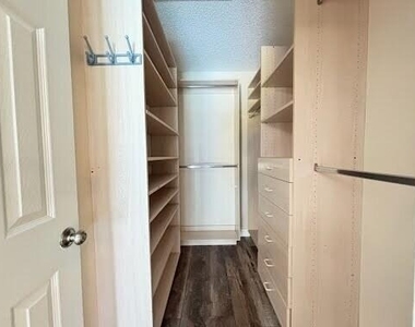 2341 Sw Lawford Street - Photo Thumbnail 9