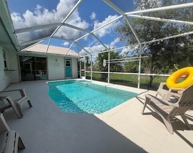 2341 Sw Lawford Street - Photo Thumbnail 30