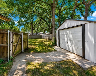 133 Oakhurst Drive - Photo Thumbnail 35