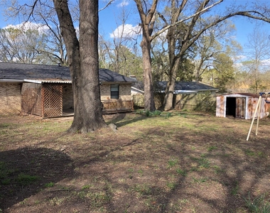 507 Colonial Drive - Photo Thumbnail 20