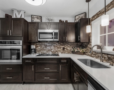 517 Ibis Drive - Photo Thumbnail 7