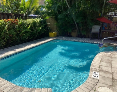 3101 Florida Boulevard - Photo Thumbnail 7