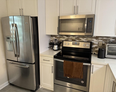 7142 Golf Colony Court - Photo Thumbnail 1