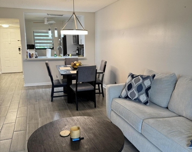 7142 Golf Colony Court - Photo Thumbnail 6