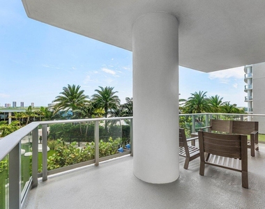 220 Lake Shore Drive - Photo Thumbnail 22