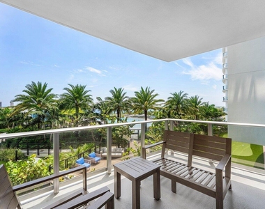 220 Lake Shore Drive - Photo Thumbnail 20