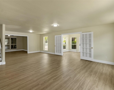 6112 W Poly Webb Road - Photo Thumbnail 10