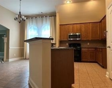 3103 Spanish Oak Trail - Photo Thumbnail 22