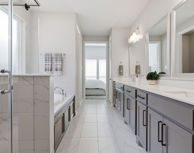 910 Winter Cherry Lane - Photo Thumbnail 16