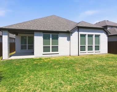 910 Winter Cherry Lane - Photo Thumbnail 26