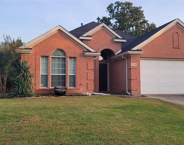 3708 Villanova Drive - Photo Thumbnail 14