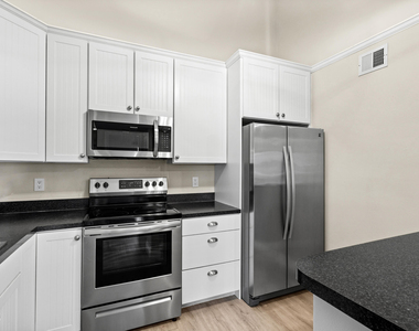 6299 Chasewood Drive - Photo Thumbnail 6