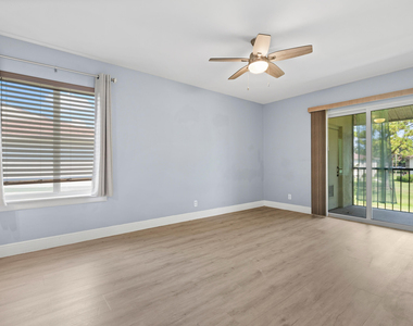6299 Chasewood Drive - Photo Thumbnail 12