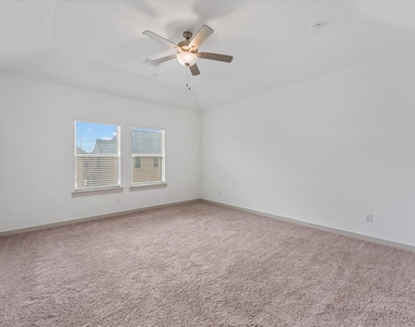 4870 Woodruff Way - Photo Thumbnail 19