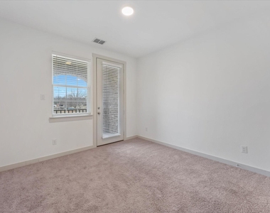 4870 Woodruff Way - Photo Thumbnail 26