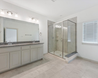 4870 Woodruff Way - Photo Thumbnail 22